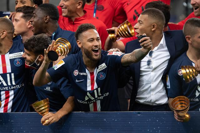 范迪克：任何阶段保持稳定性都是最困难的事情