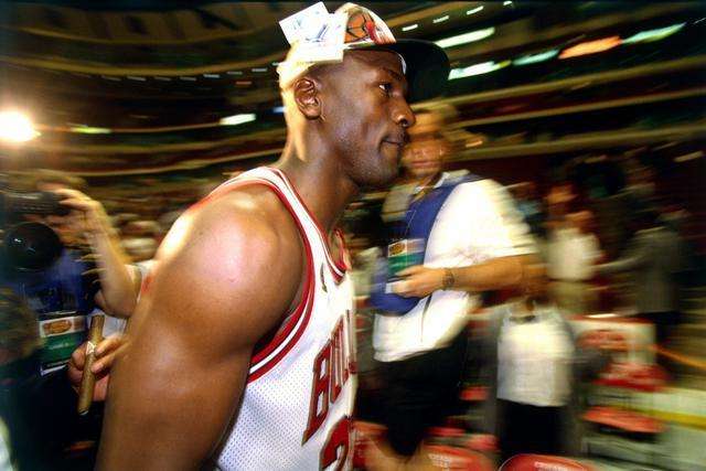 郭艾伦：辽宁球迷们很爱我 我真的舍不得他们