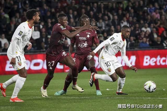 陈国豪25+9北控大胜首钢 张宁23分山西胜天津