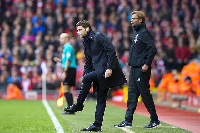 58岁意大利名宿佐拉现场观战卡利亚里vs国米